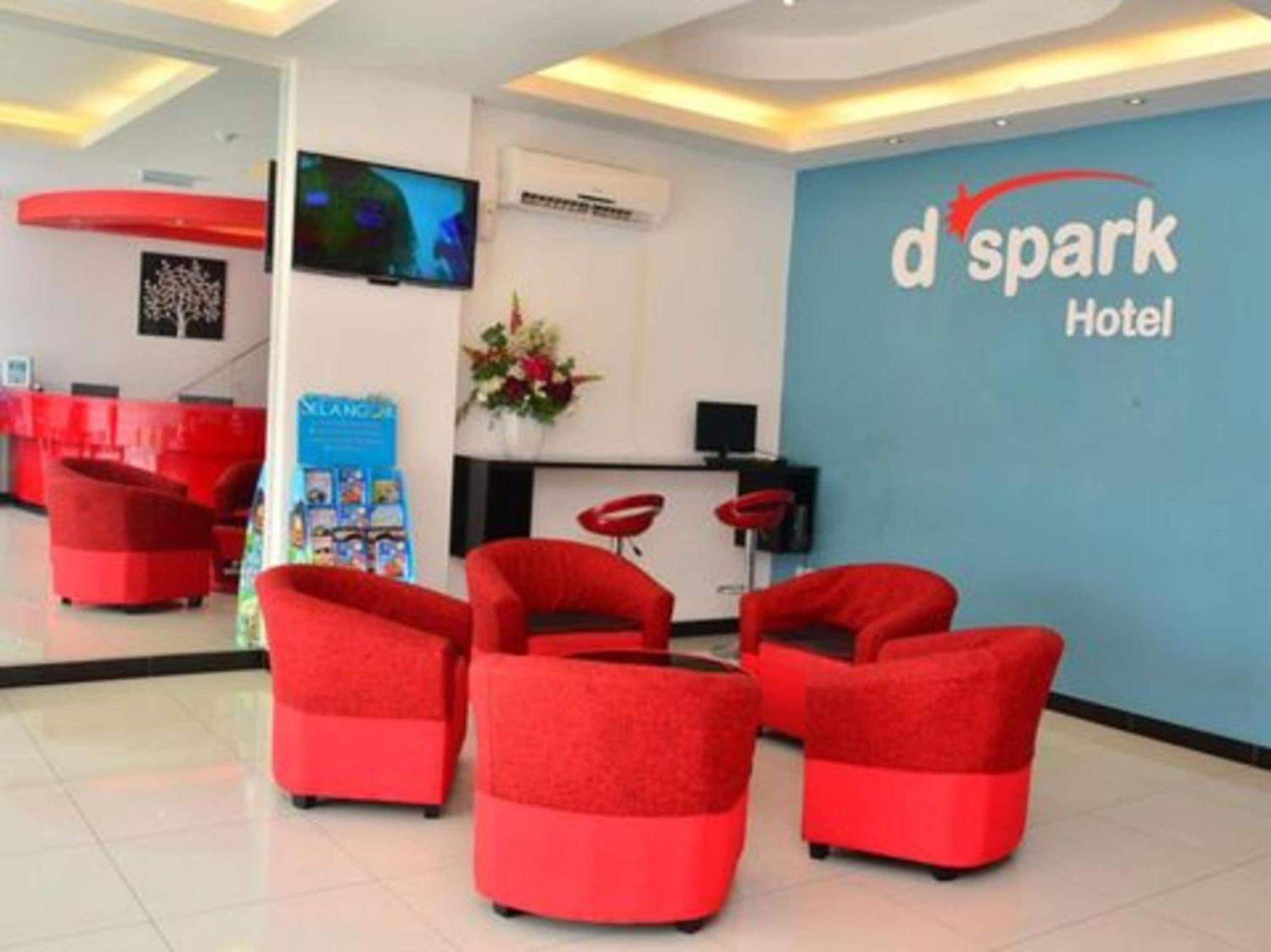 Oyo 91087 Hotel Dspark Port Klang Exterior foto