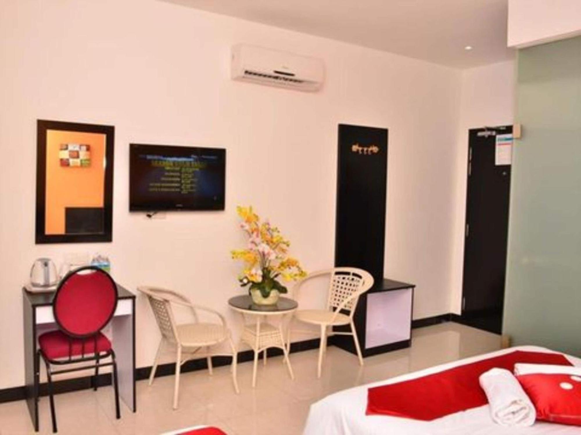 Oyo 91087 Hotel Dspark Port Klang Exterior foto